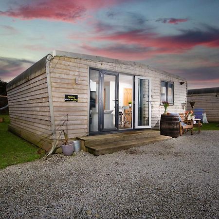 Wheal Prosper- Beautifully Fitted Wooden Lodge Helston Cornwall Kültér fotó